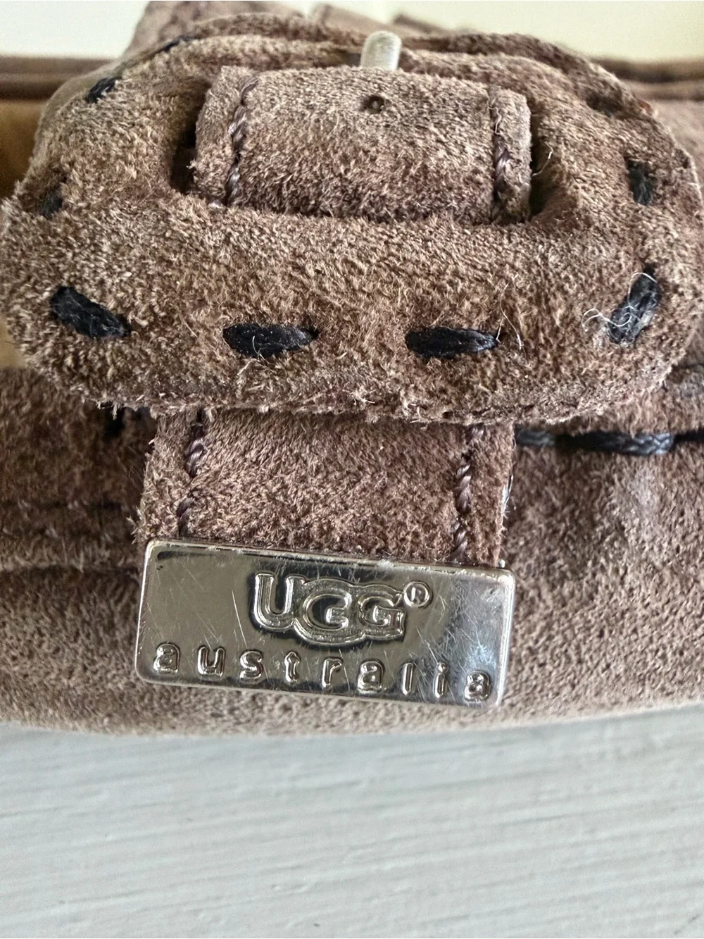 Vintage UGG Loafers 8.5 Australia Thelma 1681 Buckle Shearling Cozycore Y2K